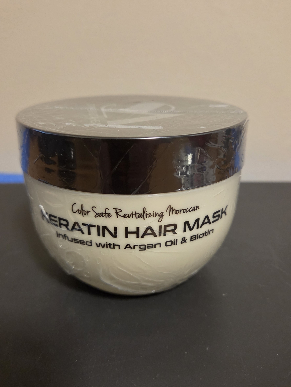 Keratin Hair Mask with Argan Oil & Biotin - White